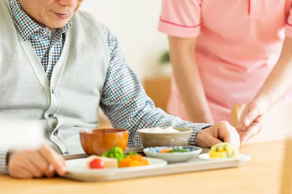 Préparation des repas pour les séniors – Lyon et alentours