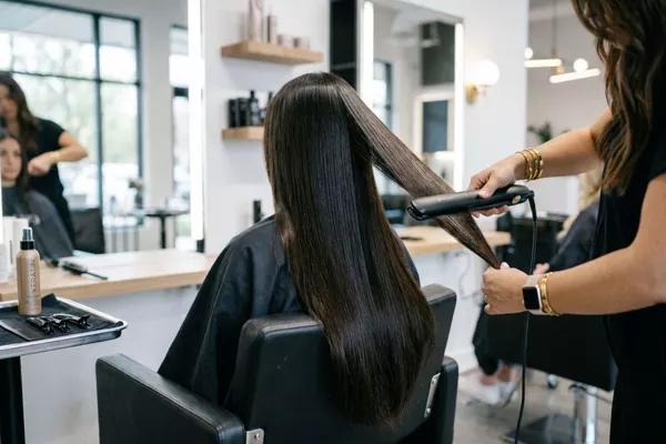 Lissage brésilien cheveux longs