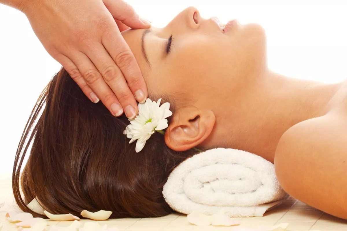 Massage crânien/cervicales