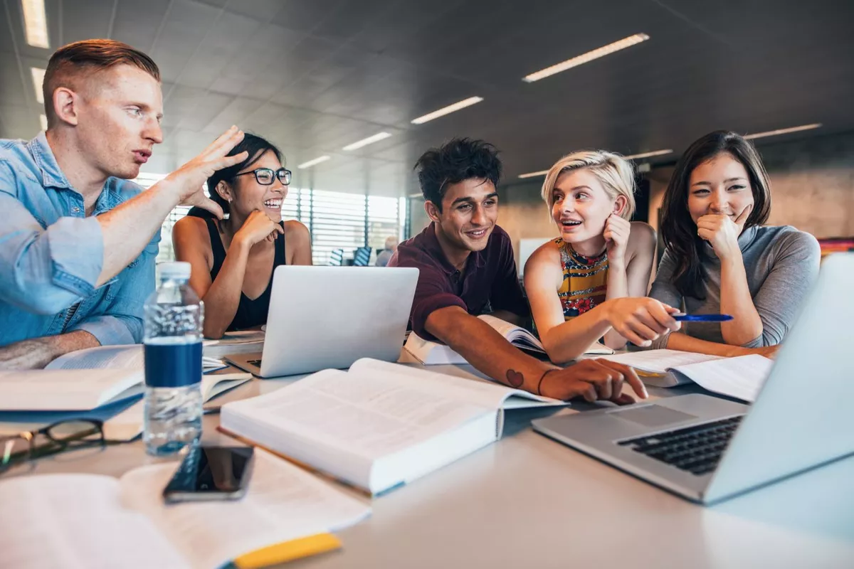 Soutien scolaire enseignement supérieur — Classes Prépa • Université