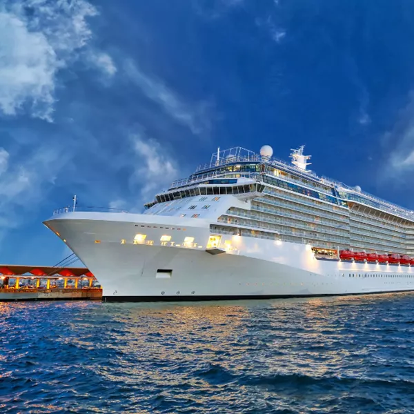 Transfert croisière Marseille : quel transport choisir pour rejoindre le port ?