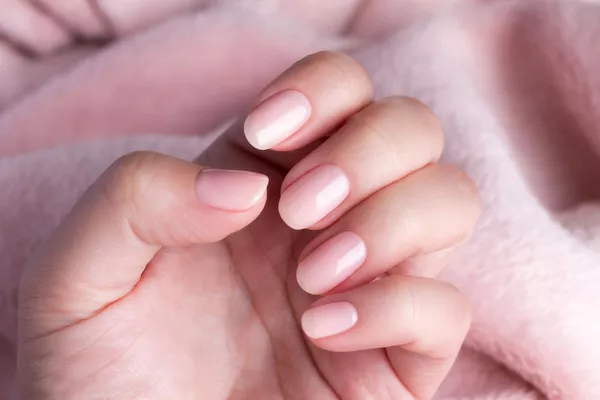 Beauté des mains et pose de vernis semi-permanent