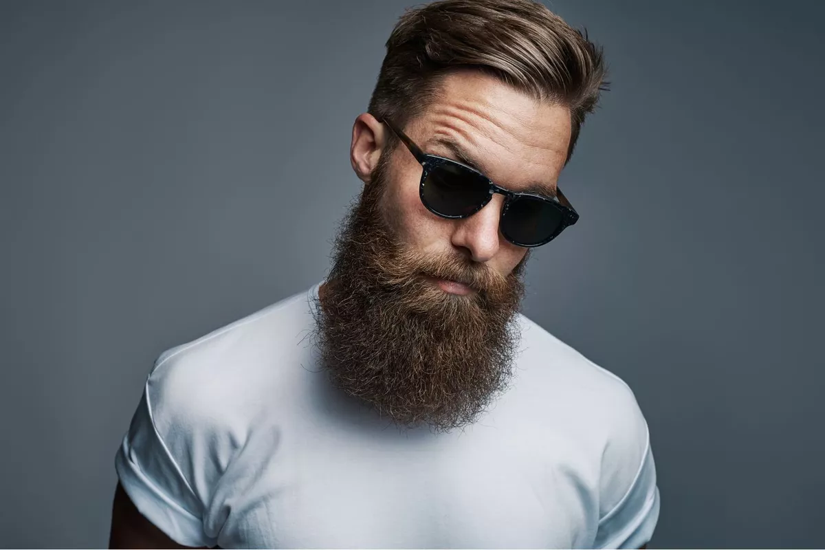 Taille Barbe longue