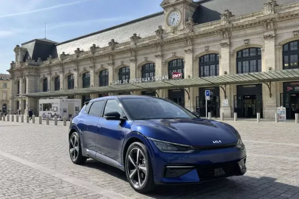 Navettes VTC Gares Région Bordelaise (St-Jean, Cenon, Pessac, Bruges…)