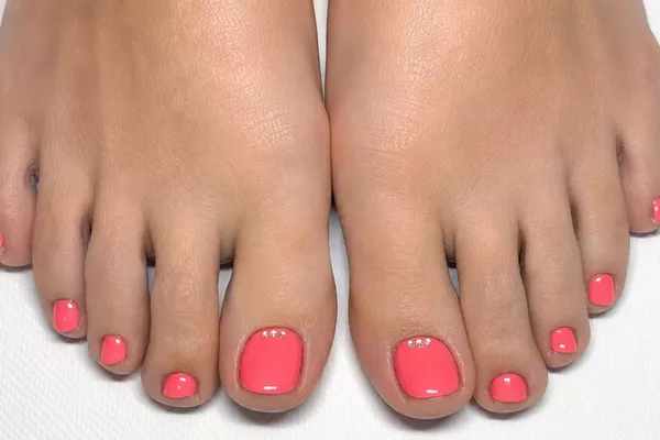 BEAUTÉ DES PIEDS COMPLETE  + semi-permanent