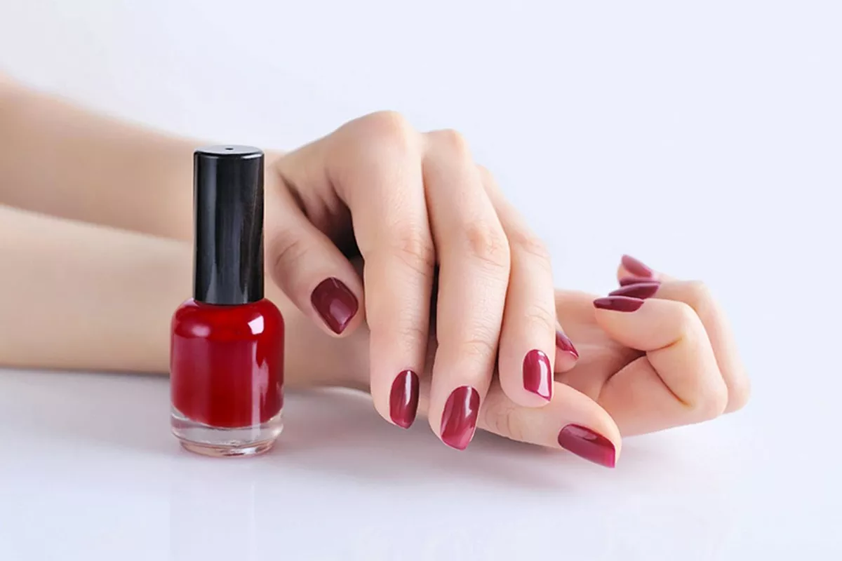 Manucure russe & remplissage gainage