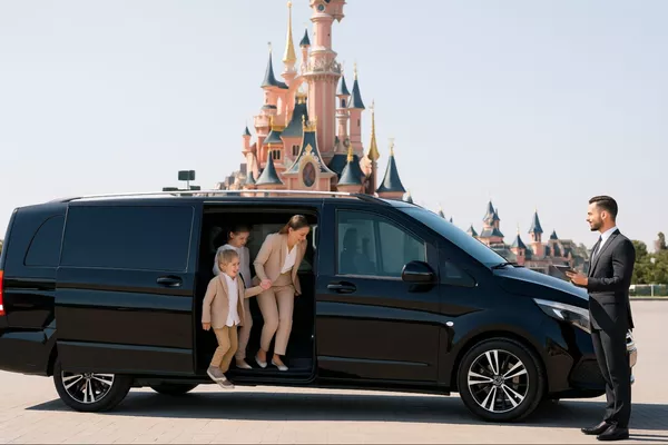 VTC pour Sorties & Loisirs – Disneyland Paris, Parc Astérix, Jardin d’Acclimatation, Musées & spectacles parisiens