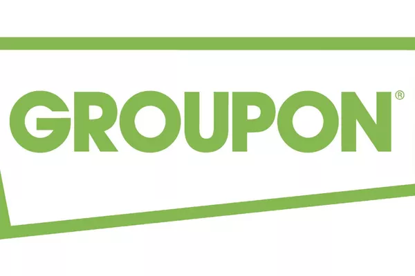 GROUPON Coffret beauté: Speed Skin Facial + Vernis semi permanent