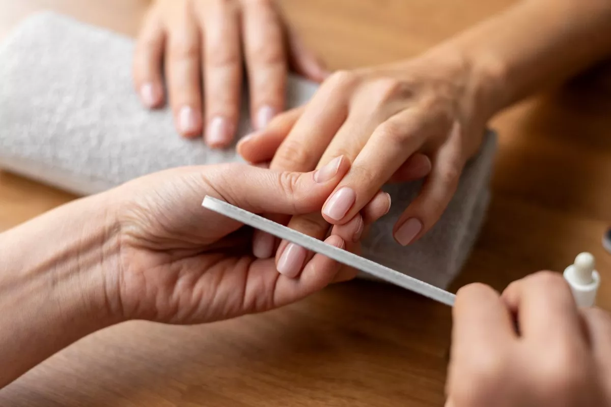 Dépose Ongles gel ou résine