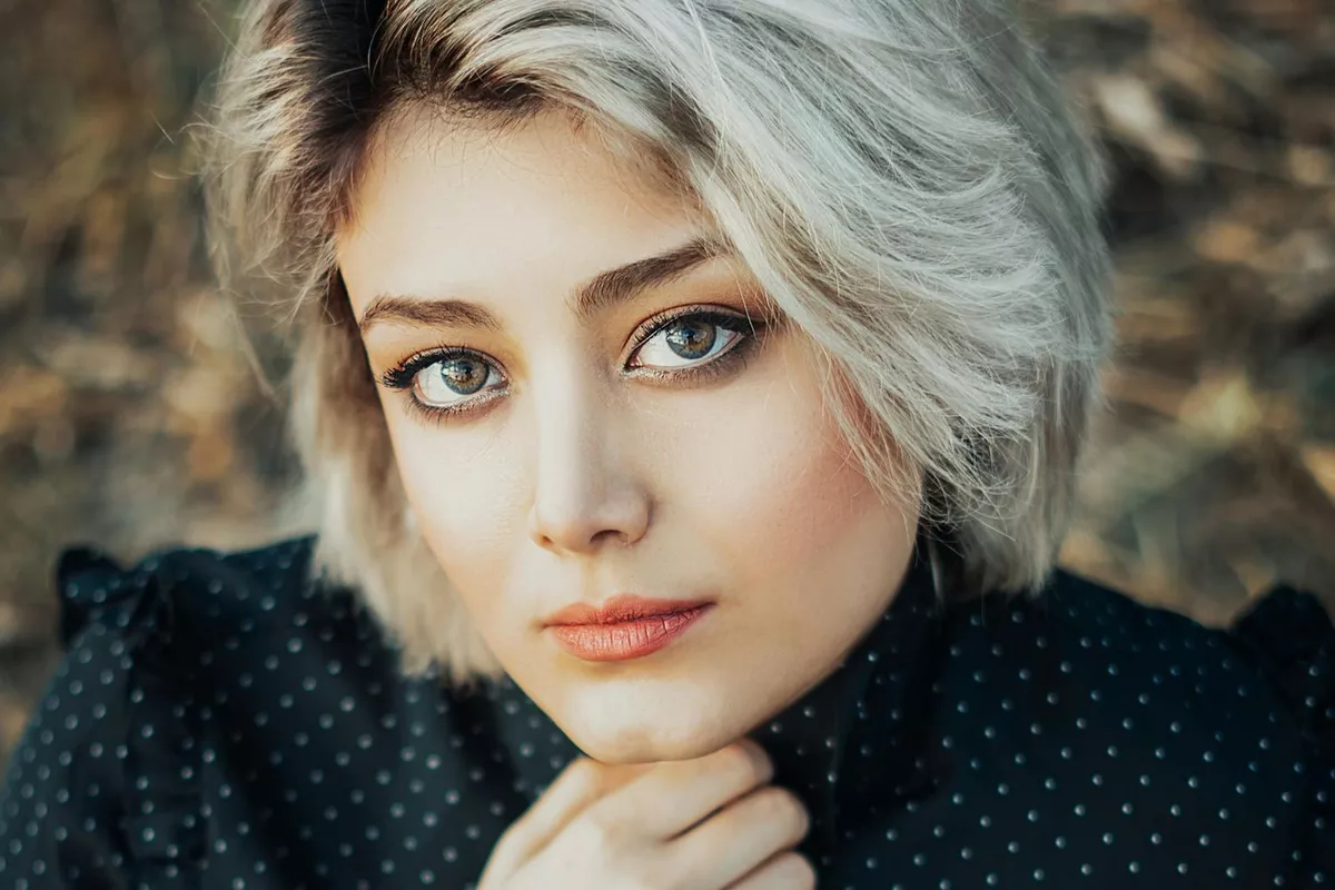 Coupe + Shampoing + Brushing  chev courts - mi longs