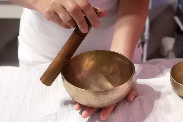 Massage Tibétain aux bols sonores (45 mn)