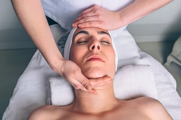 Drainage Lymphatique Visage – “Miracle Face”