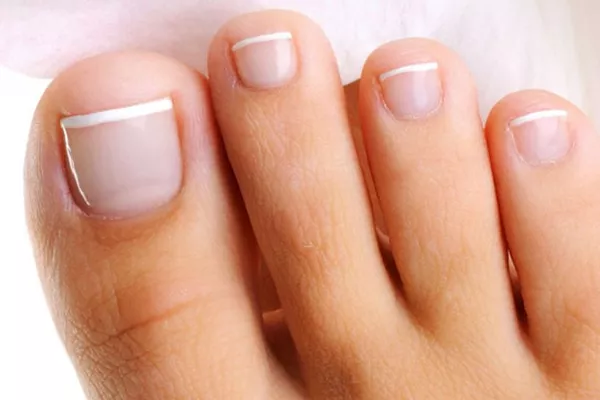 Supplément reconstruction d'ongle pieds
