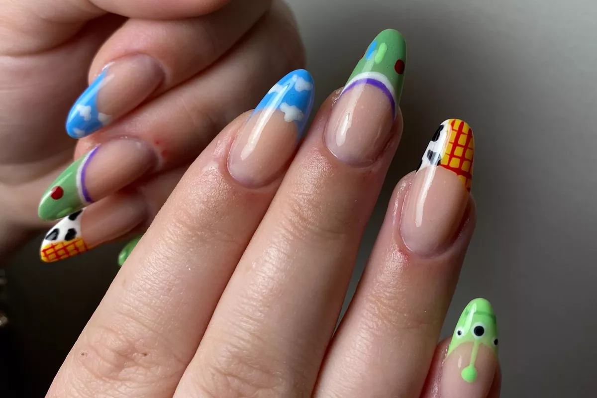 Extension Ongles en Gel – Technique du Chablon