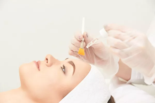 Peeling Visage
