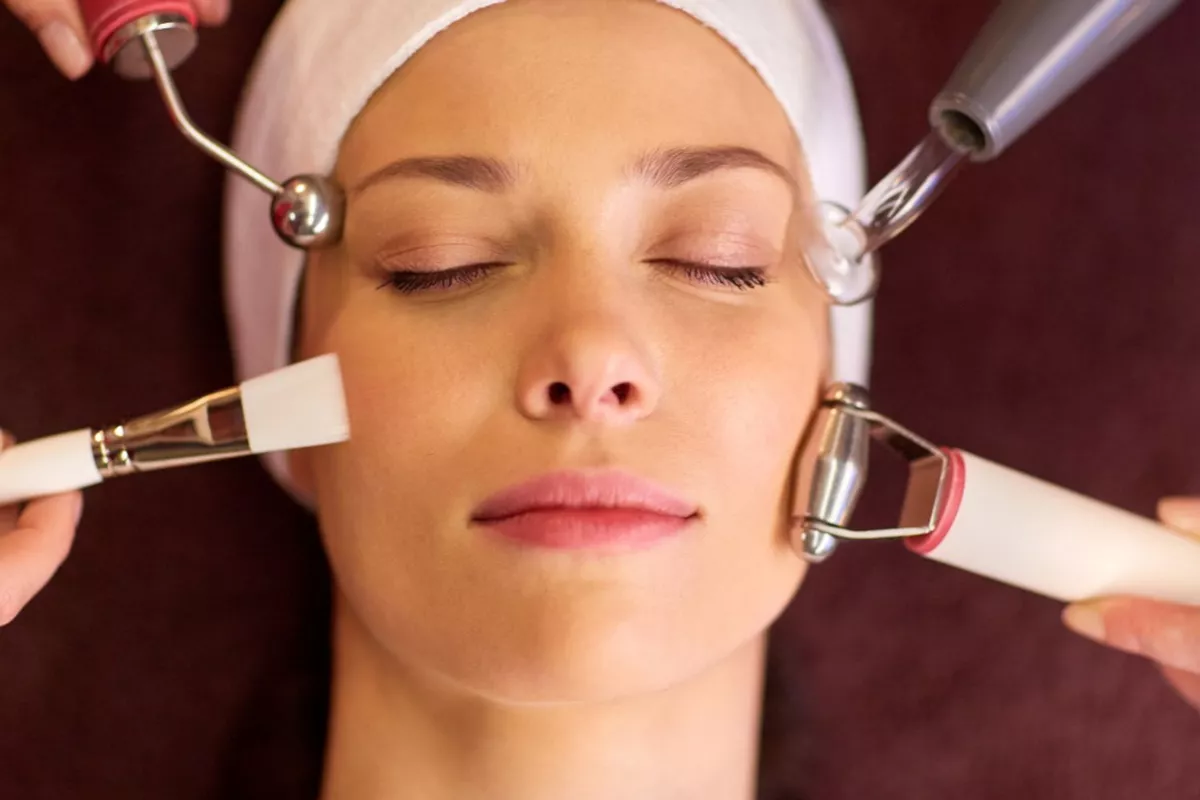 Soin Hydrafacial signature Dr Renaud
