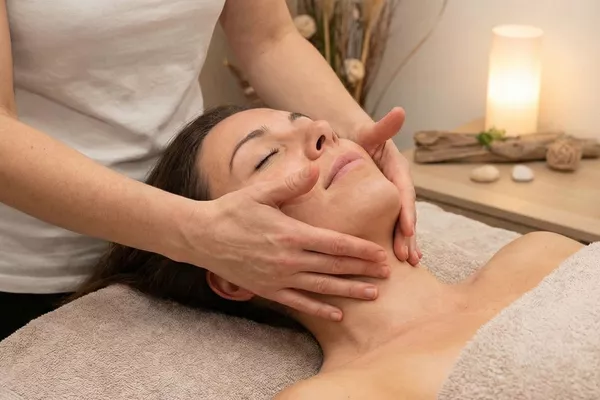 Drainage lymphatique visage