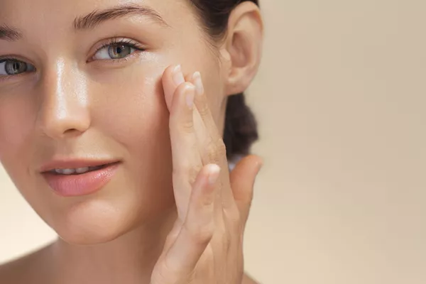 Epilation Joues à la cire