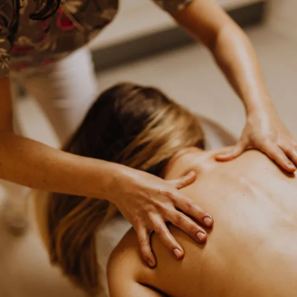 Massage des fascias à Paris pour libérer les tensions