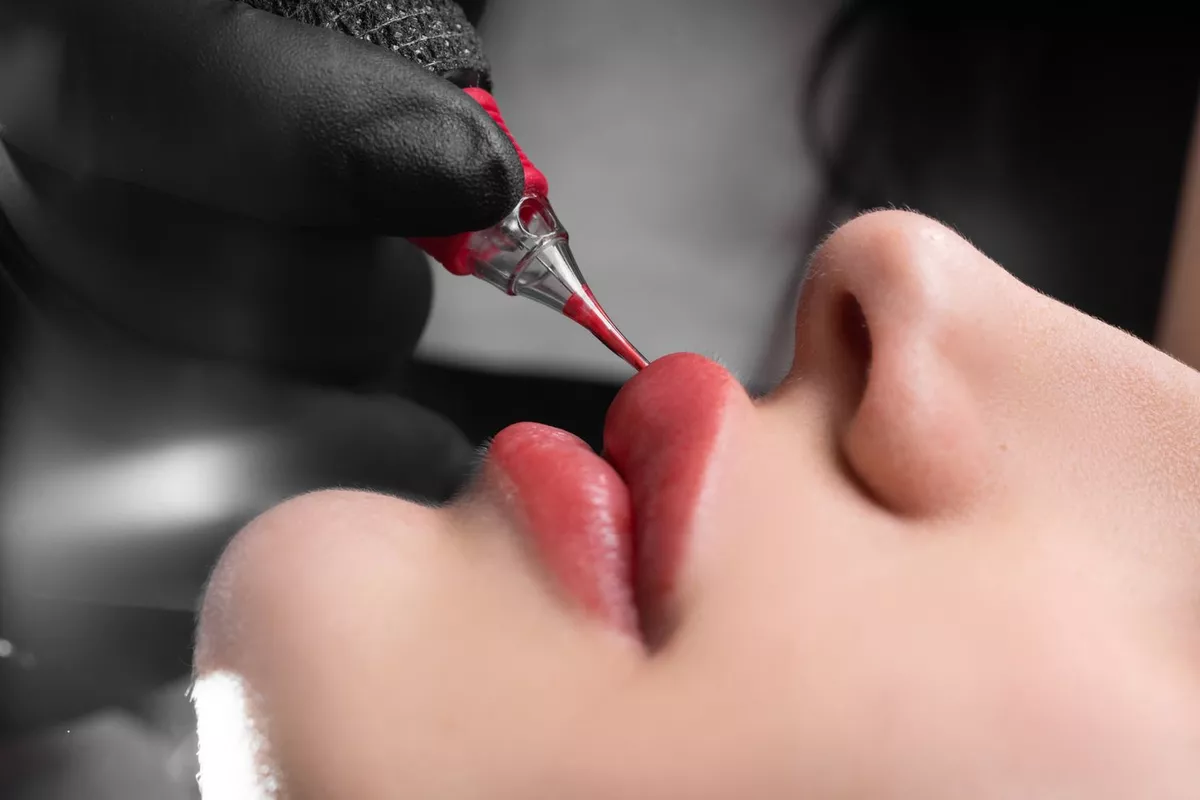 Maquillage permanent Saint-Aubin-du-Plain