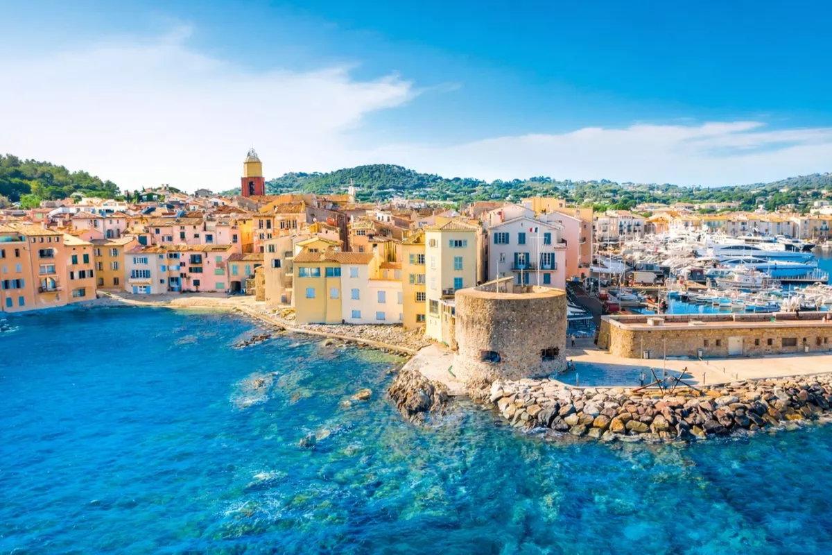 Excursion Privée à Saint-Tropez avec Chauffeur VTC