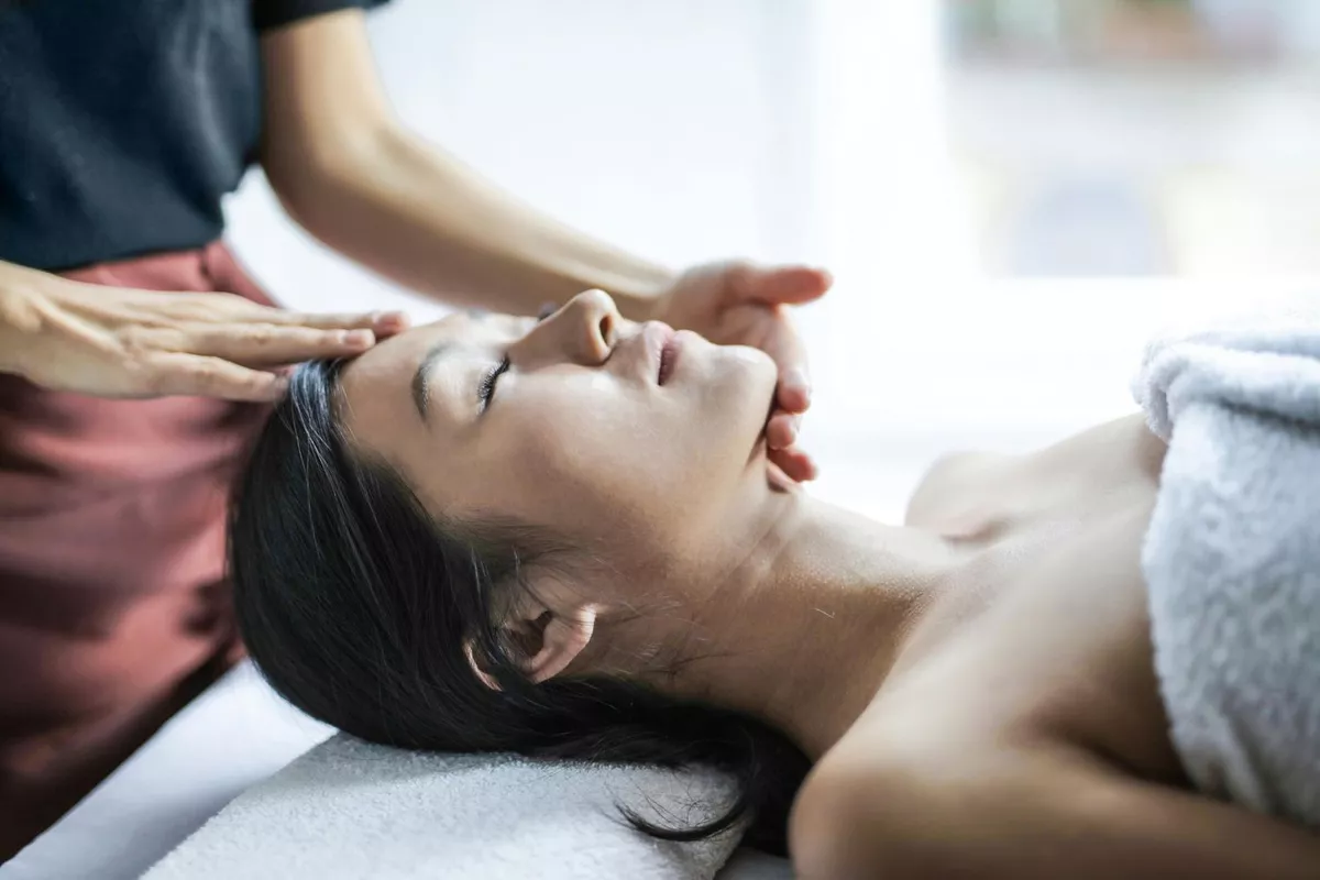 Massage Crânien