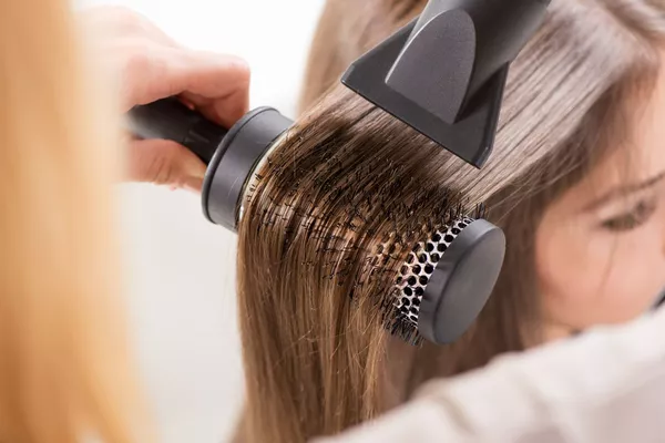 PROMOTION : Brushing sur cheveux lavés