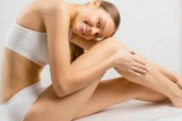 Epilation Jambes entières + Maillot + Aisselles + Bras + Visage