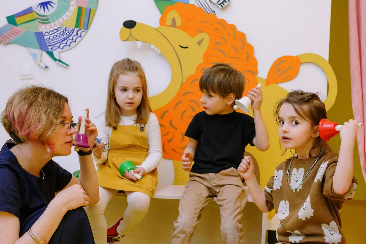 Garde d’enfants à domicile De + 3 ans – Lyon et alentours