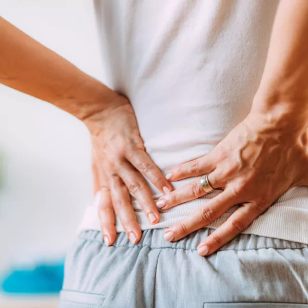 Soulager le nerf sciatique à Noyon grâce au magnétisme : une approche naturelle pour apaiser la douleur