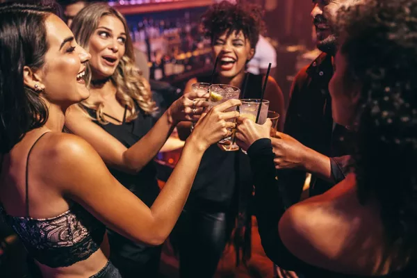 Réservations restaurants & sorties nightlife – Nice, Cannes & Côte d’Azur