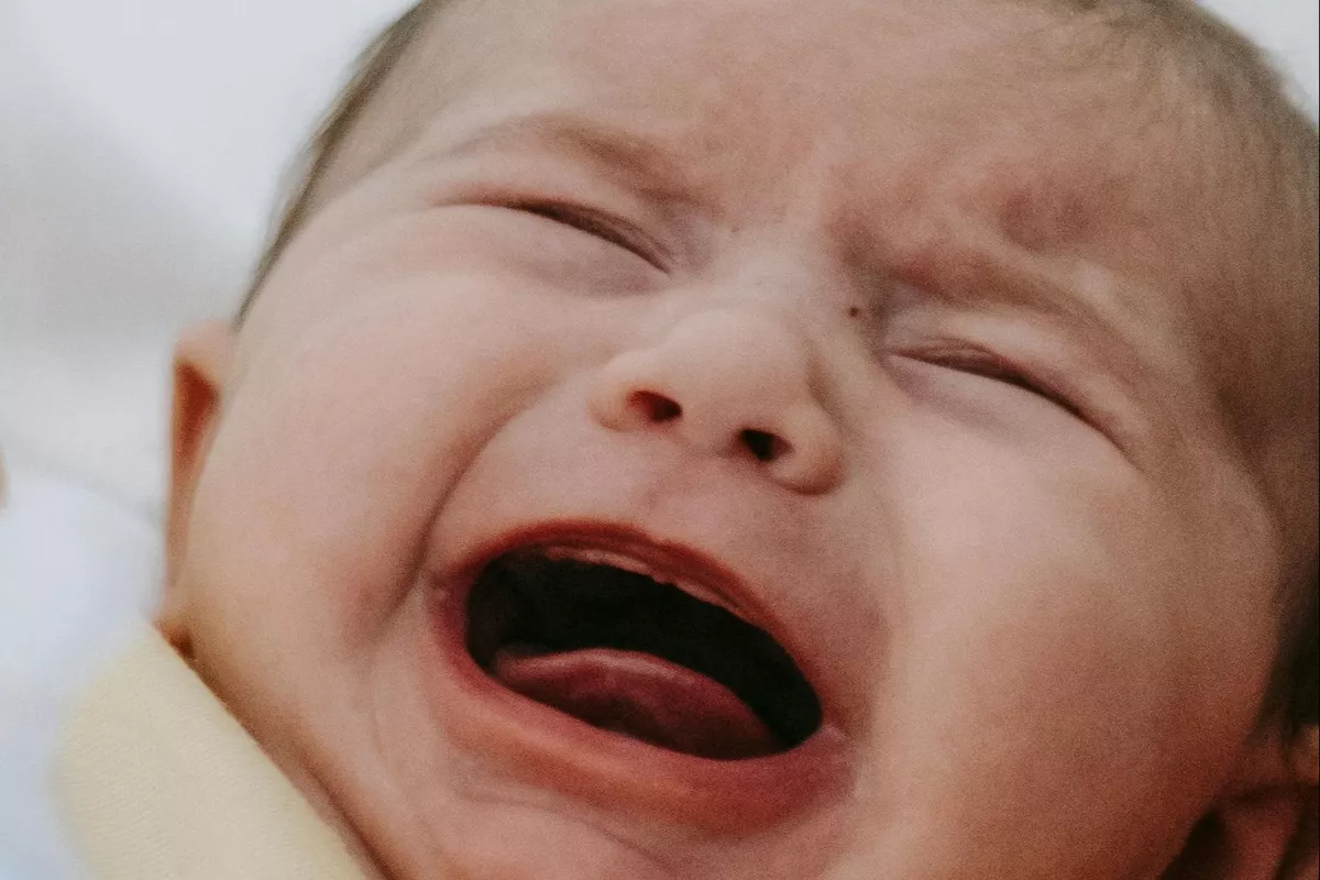 Pleurs du bébé - Langage DBL