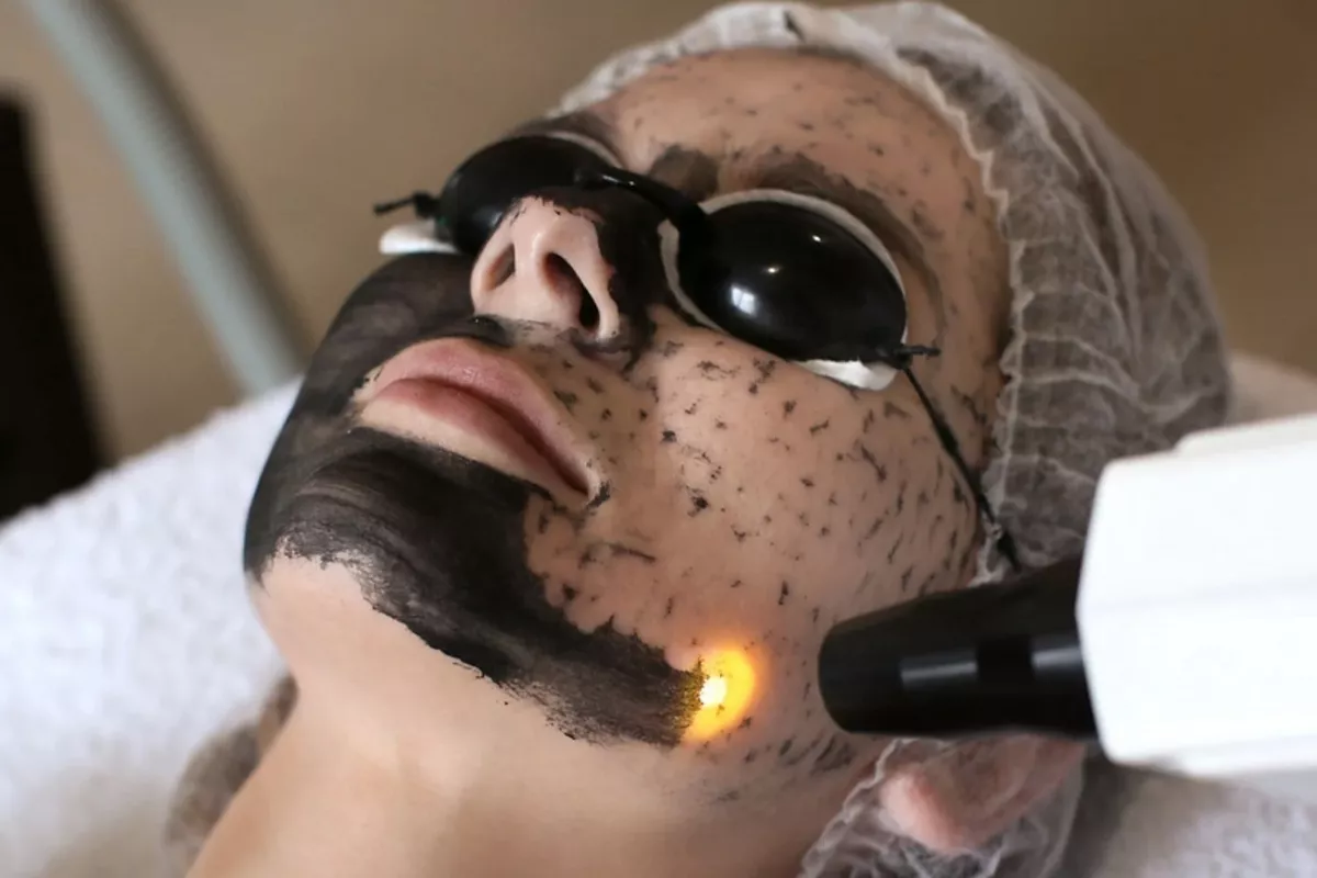 Soins anti taches sombres Bois-Guillaume
