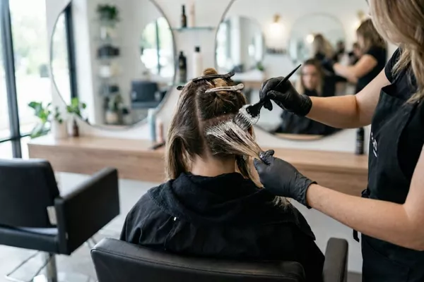 Décoloration racines