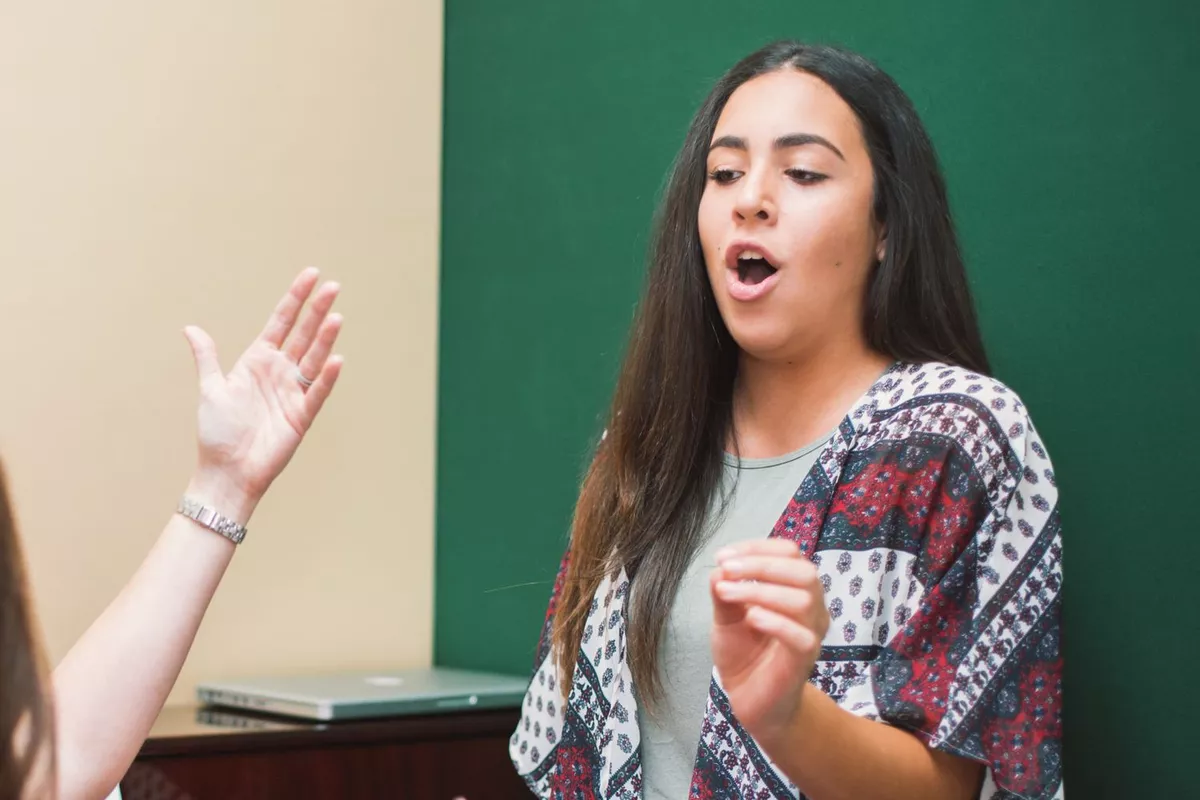 Coaching vocal personnalisé à Dijon – Travaillez votre voix séance par séance