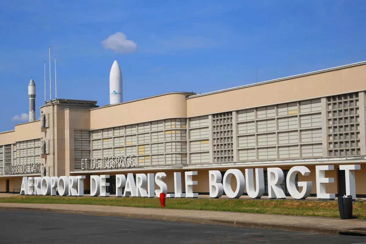 Transferts Aéroports – Charles de Gaulle, Orly, Le Bourget, Beauvais