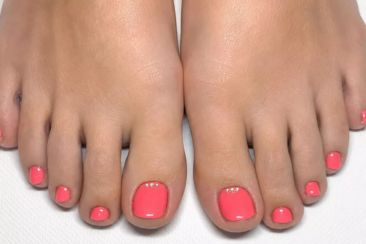 BEAUTÉ DES PIEDS COMPLETE  + semi-permanent