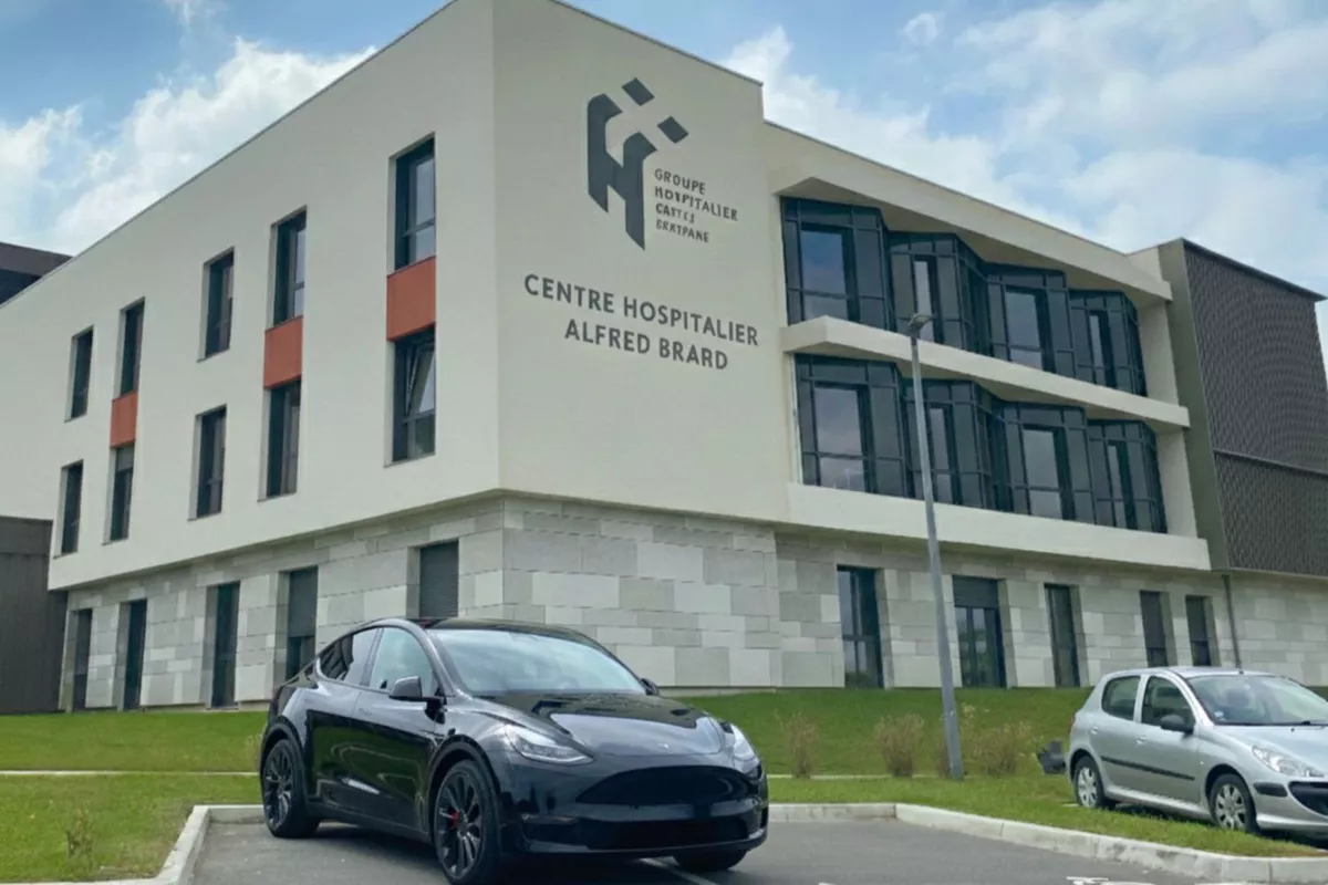 Transport médical en VTC non conventionné - Paris & Ile-de-France