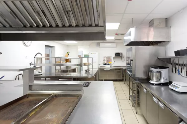 Nettoyage des Équipements Professionnels de Cuisine