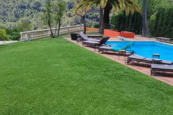 Préparation et remise en état de jardins pour vente ou location