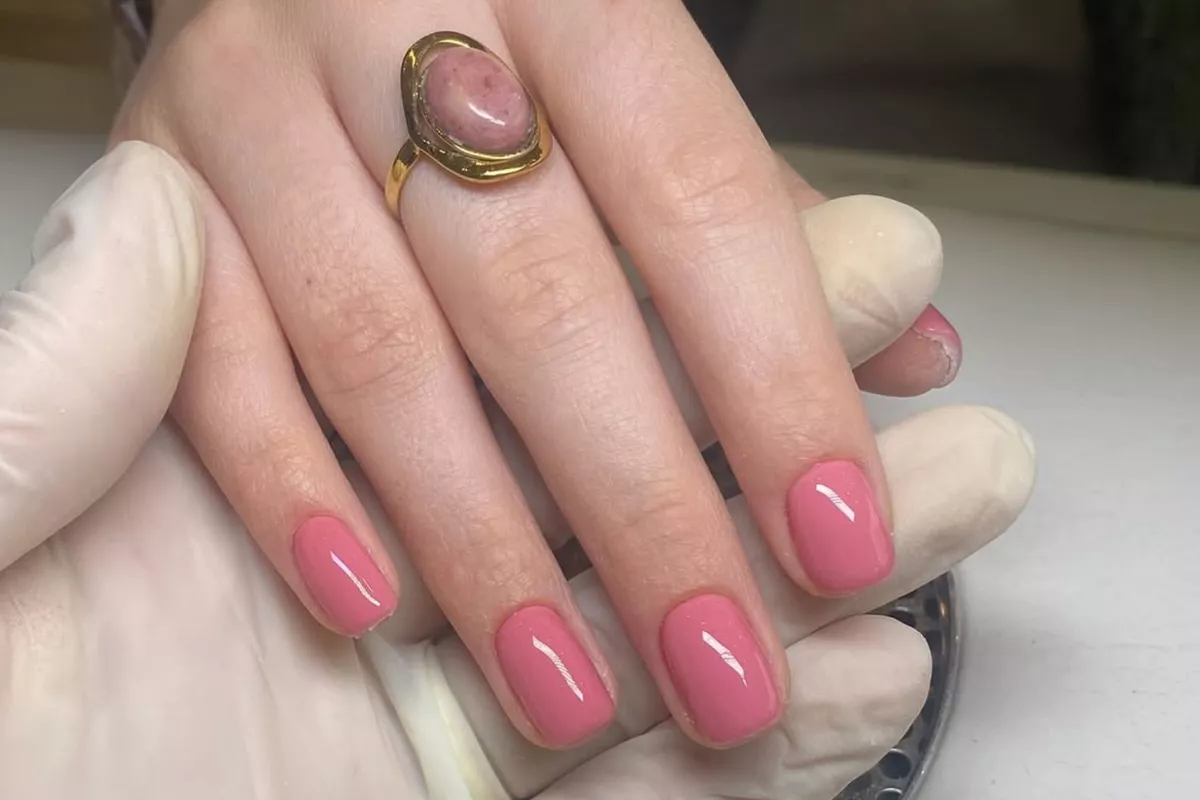 Pose de vernis semi-permanent