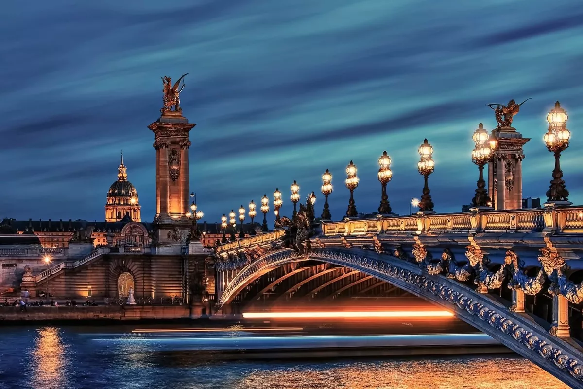 Visite de Paris avec chauffeur privé – Paris Private Tour with Driver