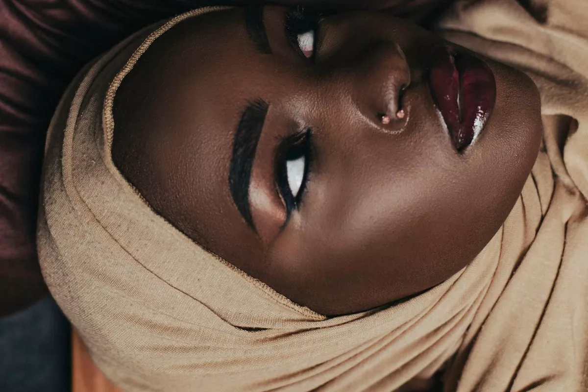 Brow Lamination + Épilation Lèvre