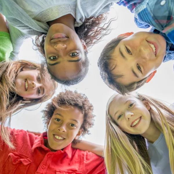 Enfants & adolescents : accompagnement naturopathique doux et ludique à Thélus