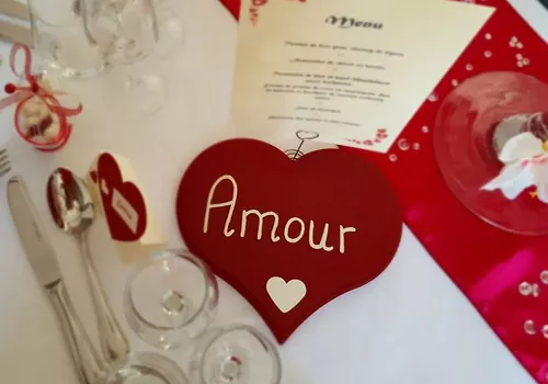 Thème Bordeau : un mariage occidental plein de caractère 2
