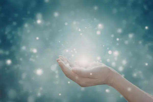 Séance Médiumnité 30min – Communication avec les défunts, Guidance spirituelle et Perceptions énergétiques