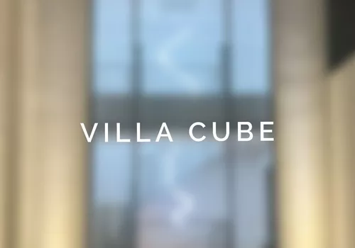 Lumière et luxe à Villa Le Cube