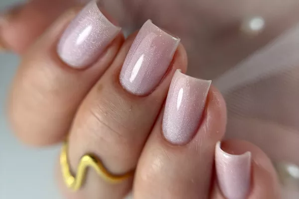 Pose sur ongles naturels ou remplissage