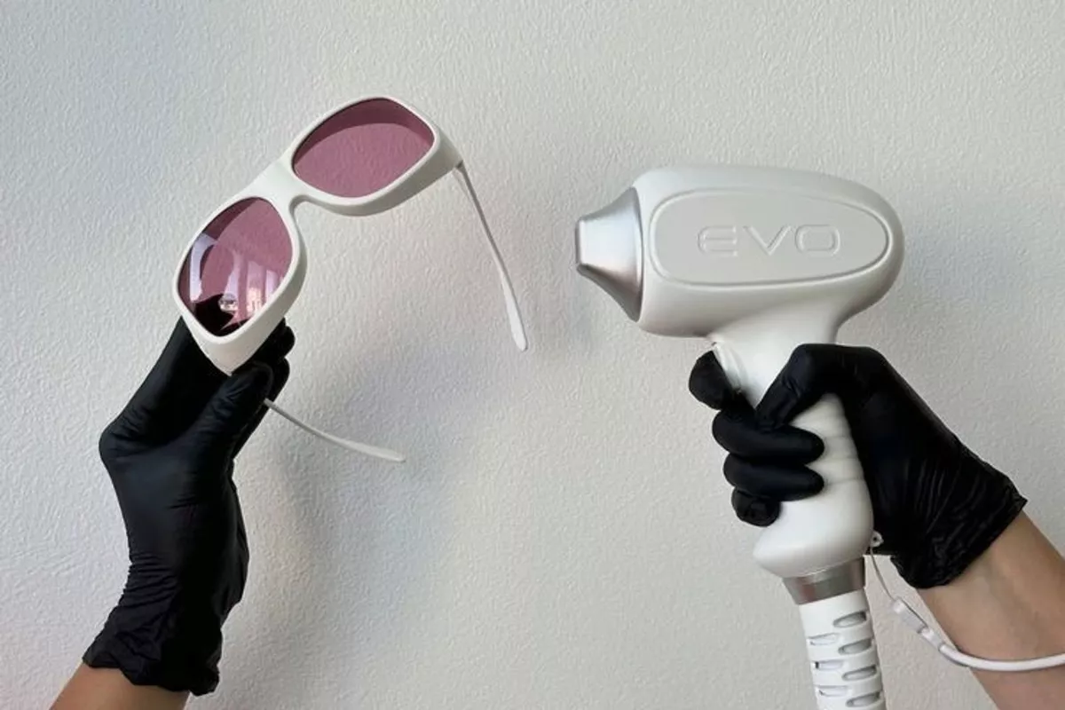Épilation laser diode : Lèvres supérieure