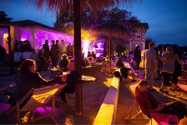 Chauffeur privé pour événement à Marseille (match, mariage, soirée, concert…)